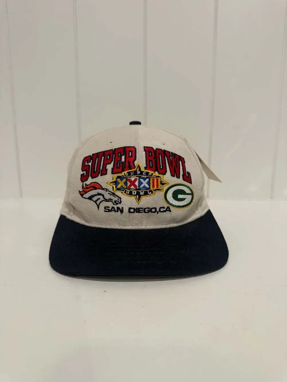 Vintage Logo 7 Super Bowl XXXII Packers vs Broncos Snapback Hat